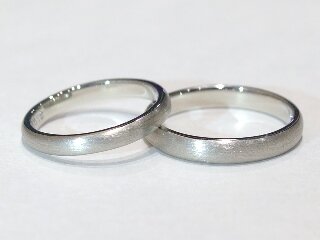 中村夫妻の結婚指輪