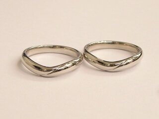 藤原夫妻の結婚指輪