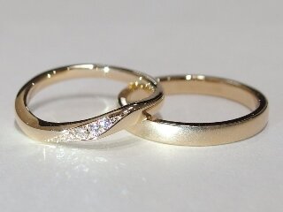 広島市中区　梅津夫妻の結婚指輪