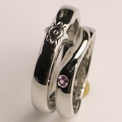 太陽(日)と月が合わさり、新婦の明子さんの「明」に