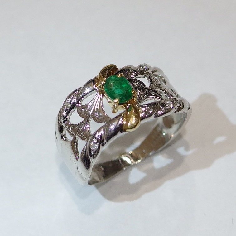 広島市東区M様エメラルドリングビフォア