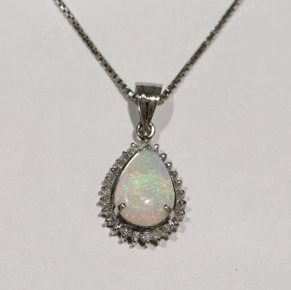 広島市東区 W様のプラチナオパールペンダントジュエリーリフォーム前