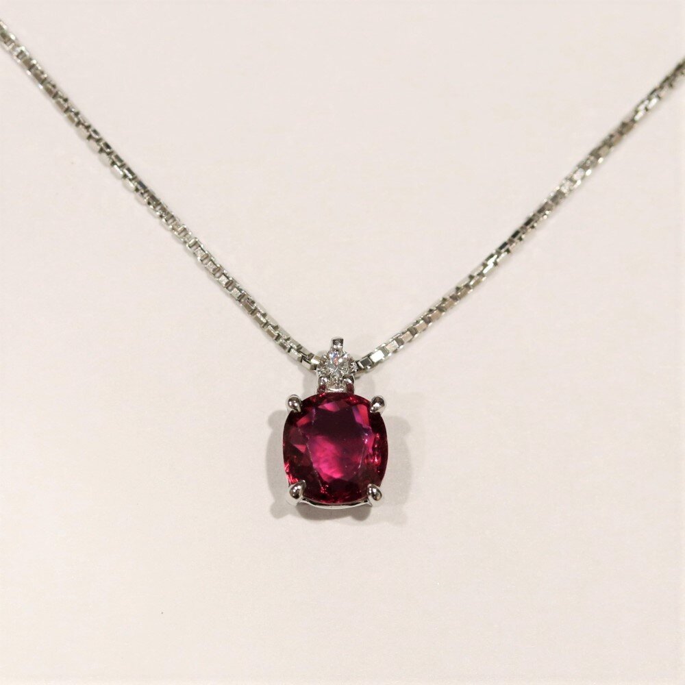 広島市東区 W様のルビーペンダントジュエリーリフォーム後