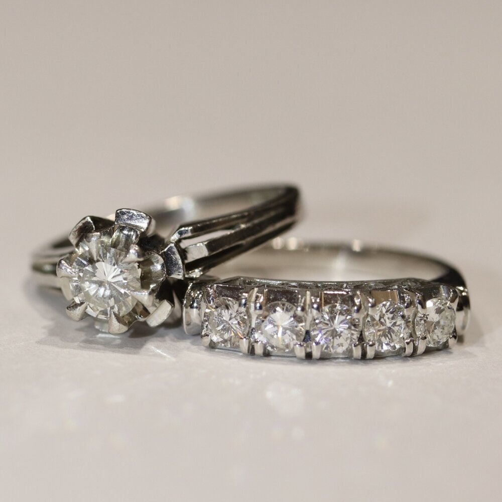 広島市西区M様 K18 3ストーンダイヤネックレスリフォーム前