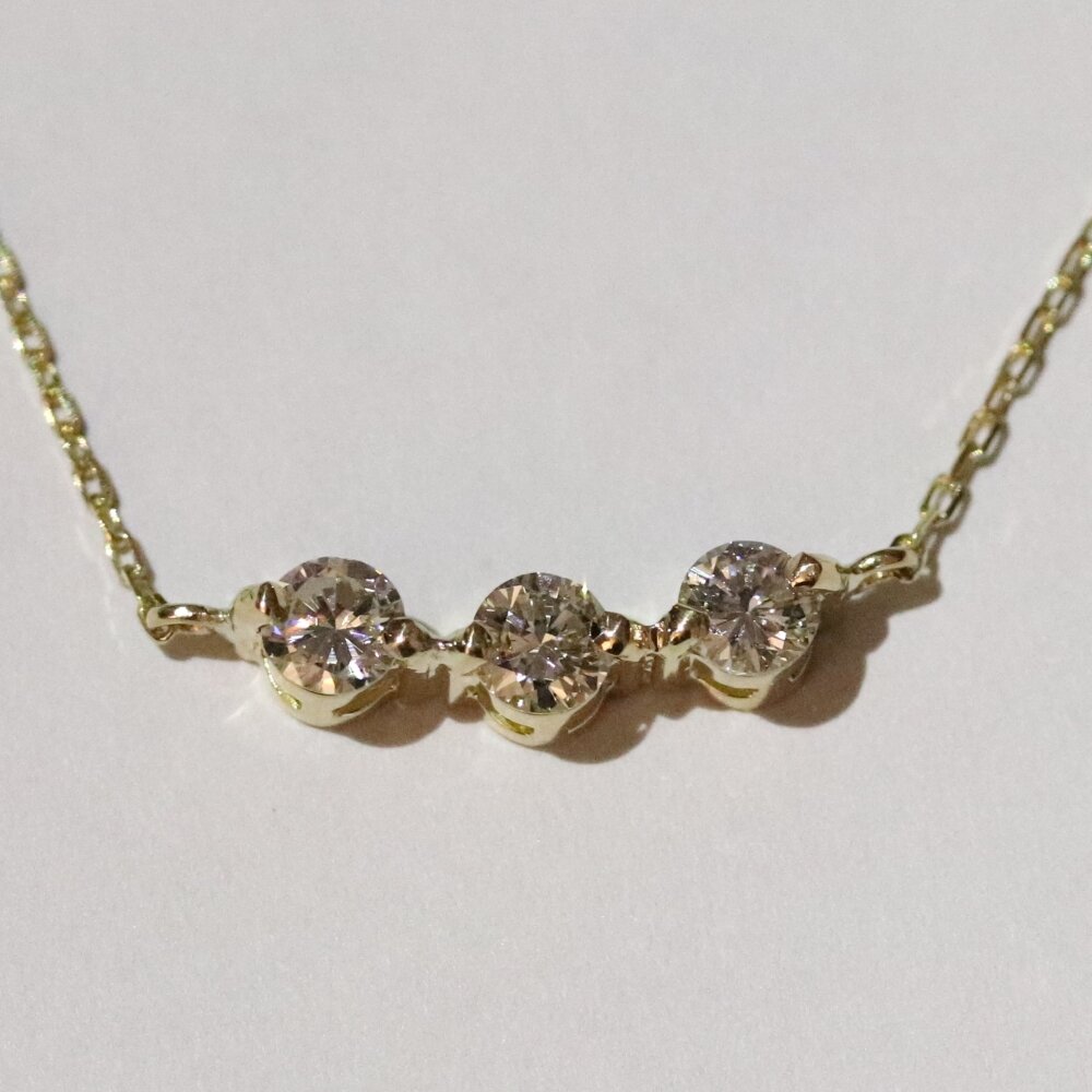 広島市西区M様 K18 3ストーンダイヤネックレスリフォーム後