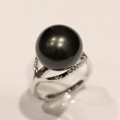 広島市安佐南区M様　プラチナ黒蝶パールリングオーダーメイド