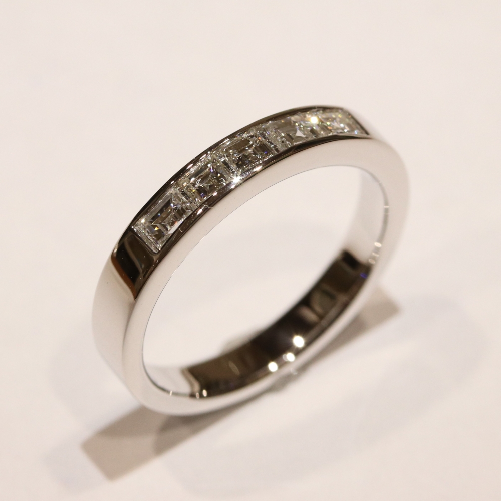 広島市西区M様 プラチナダイヤ一文字リングリフォーム後