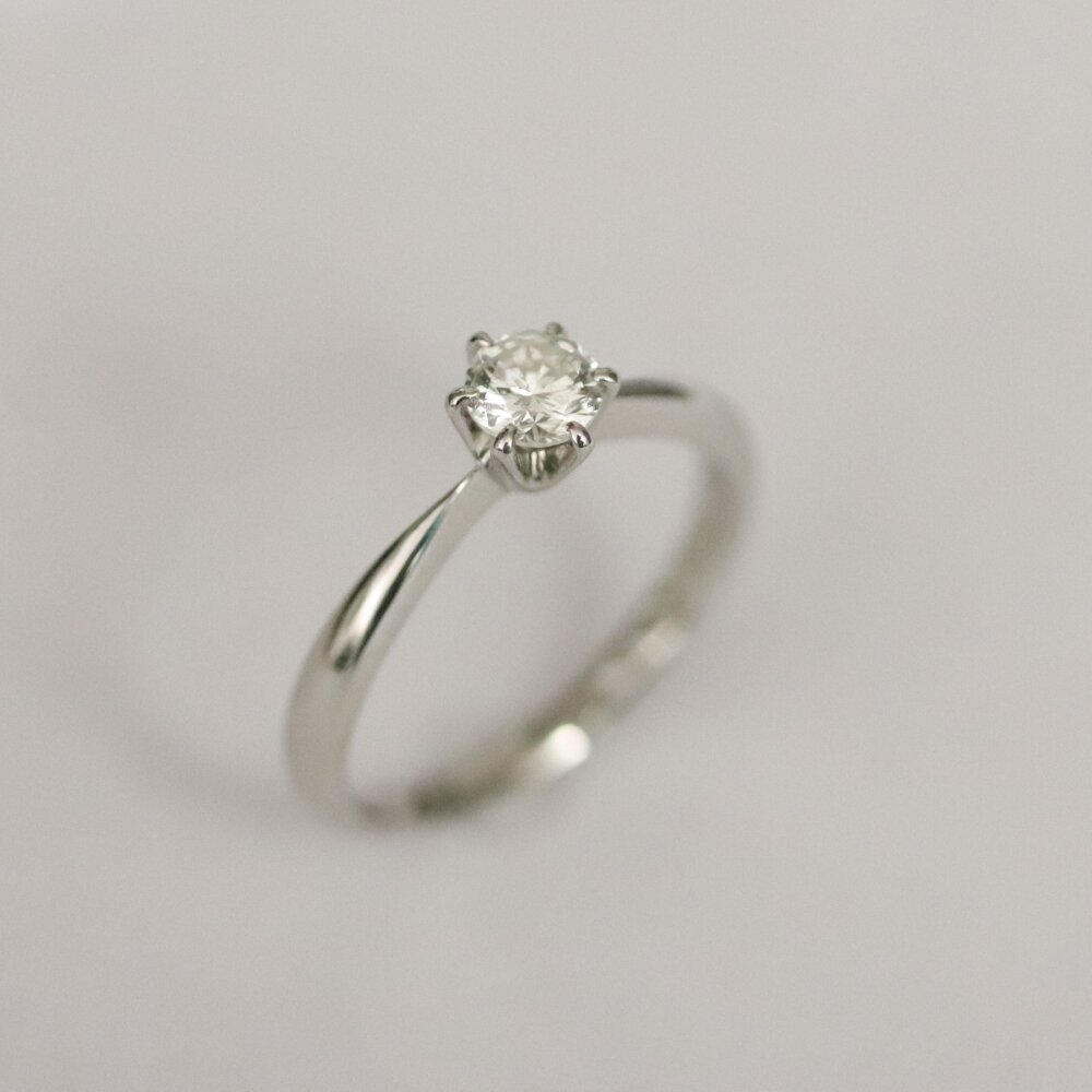 広島市佐伯区M様 プラチナダイヤペンダントリフォーム前